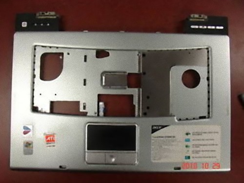 Scocca superiore touchpad
